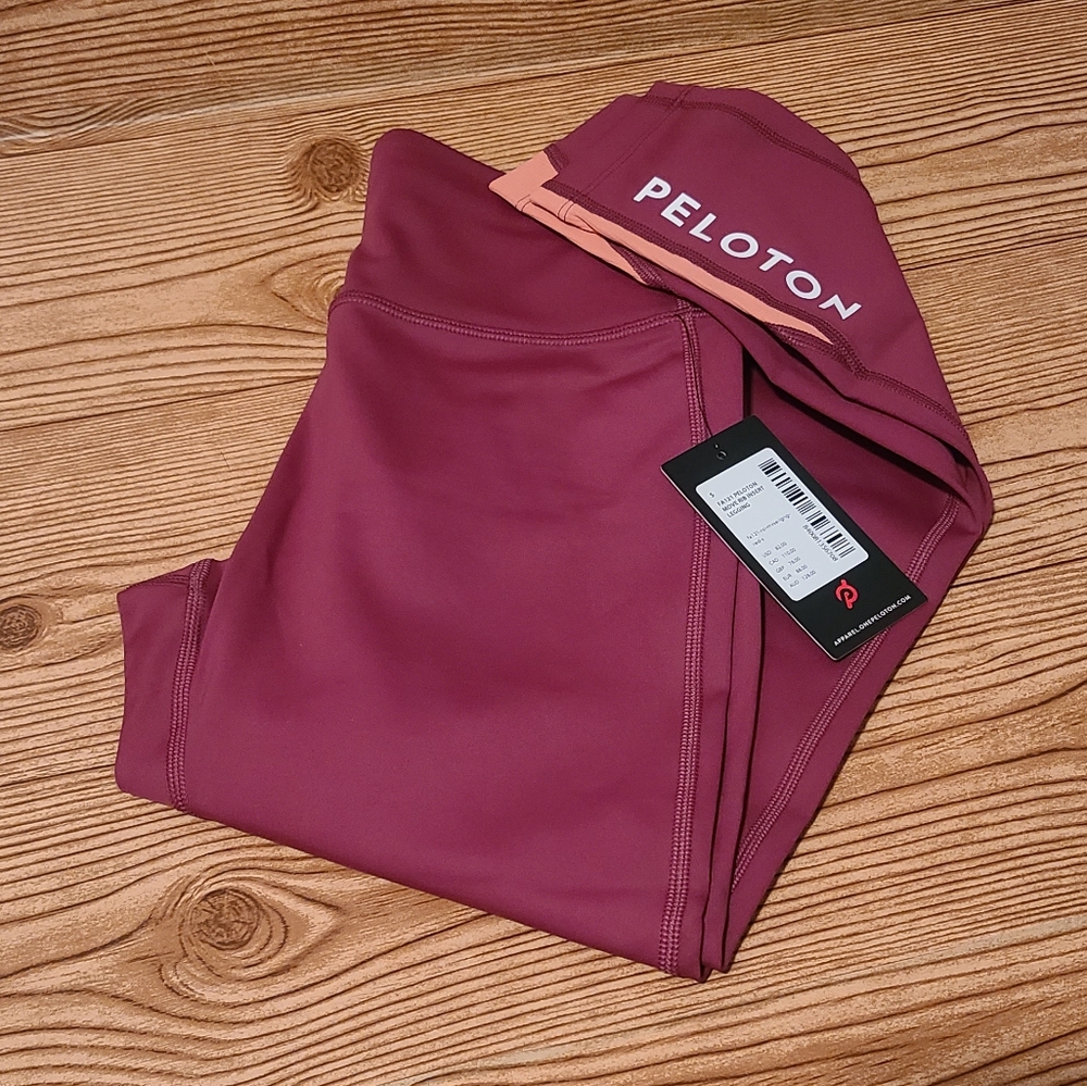 Peloton Women's Move Rib Insert Leggings (size S) - Picture 3 of 5
